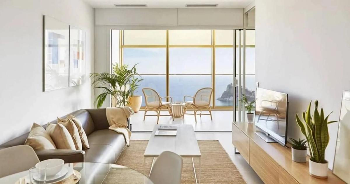 Venta de piso en Playa de Poniente, Benidorm
photo 1