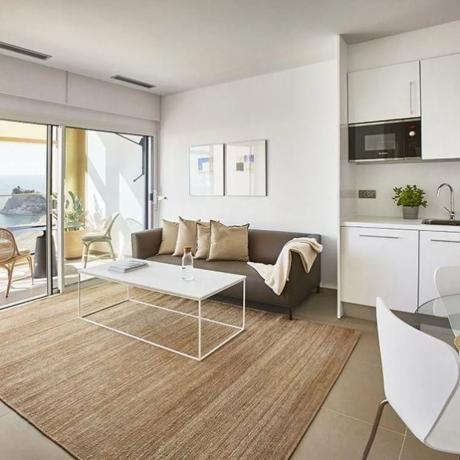 Piso en venta en Playa de Poniente, Benidorm thumbnail 1