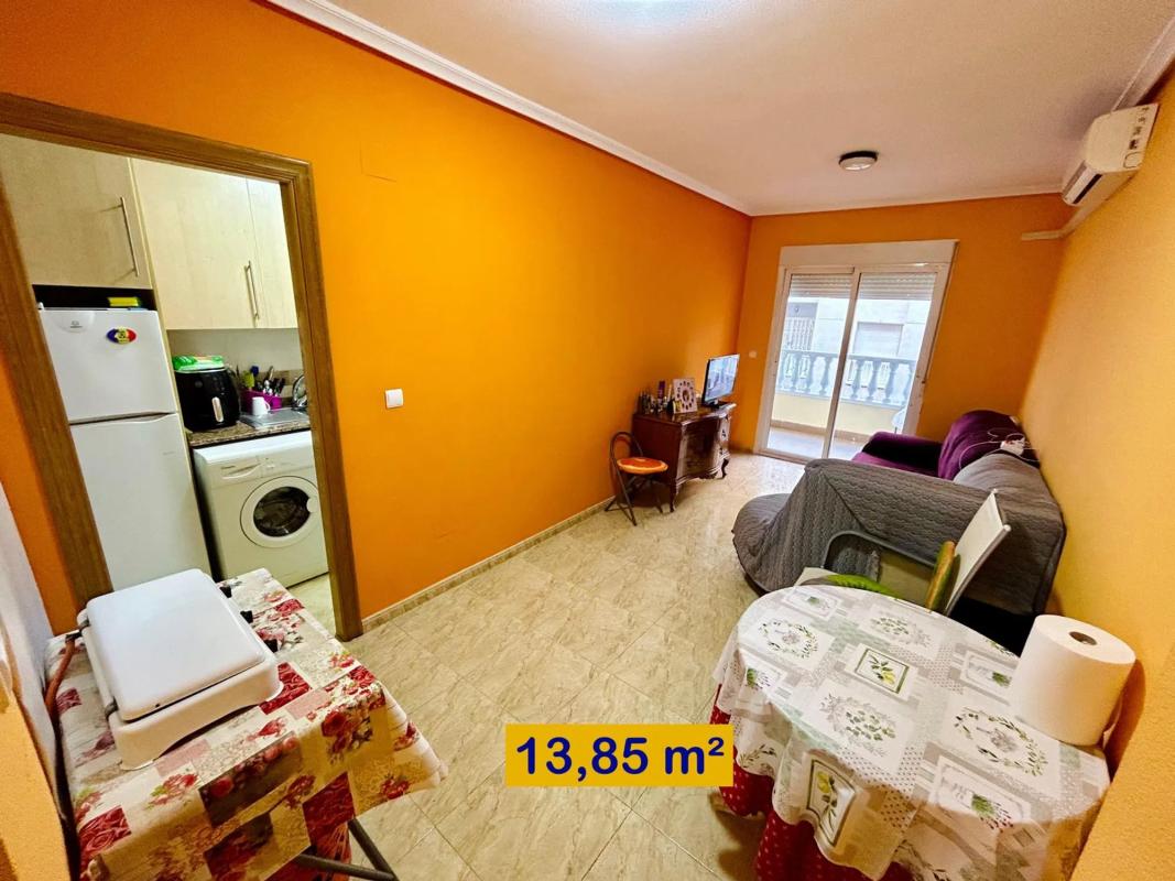 Venta de piso en Calle Bergantin, 45, Torrevieja
 photo 2