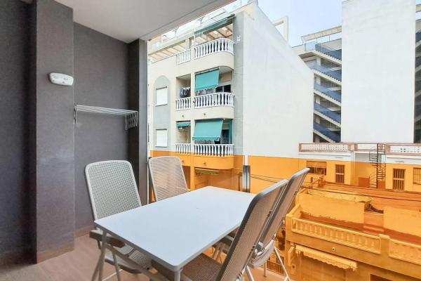 Apartment for sale in  Barrio El Acequión, Torrevieja photo 2