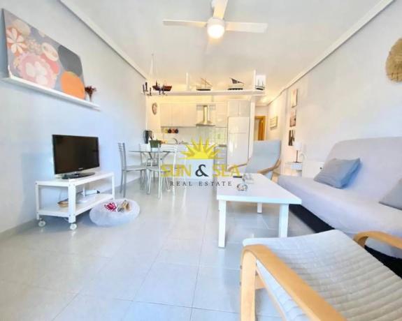 Piso en venta en  Barrio Cabo Cervera, Torrevieja photo 1