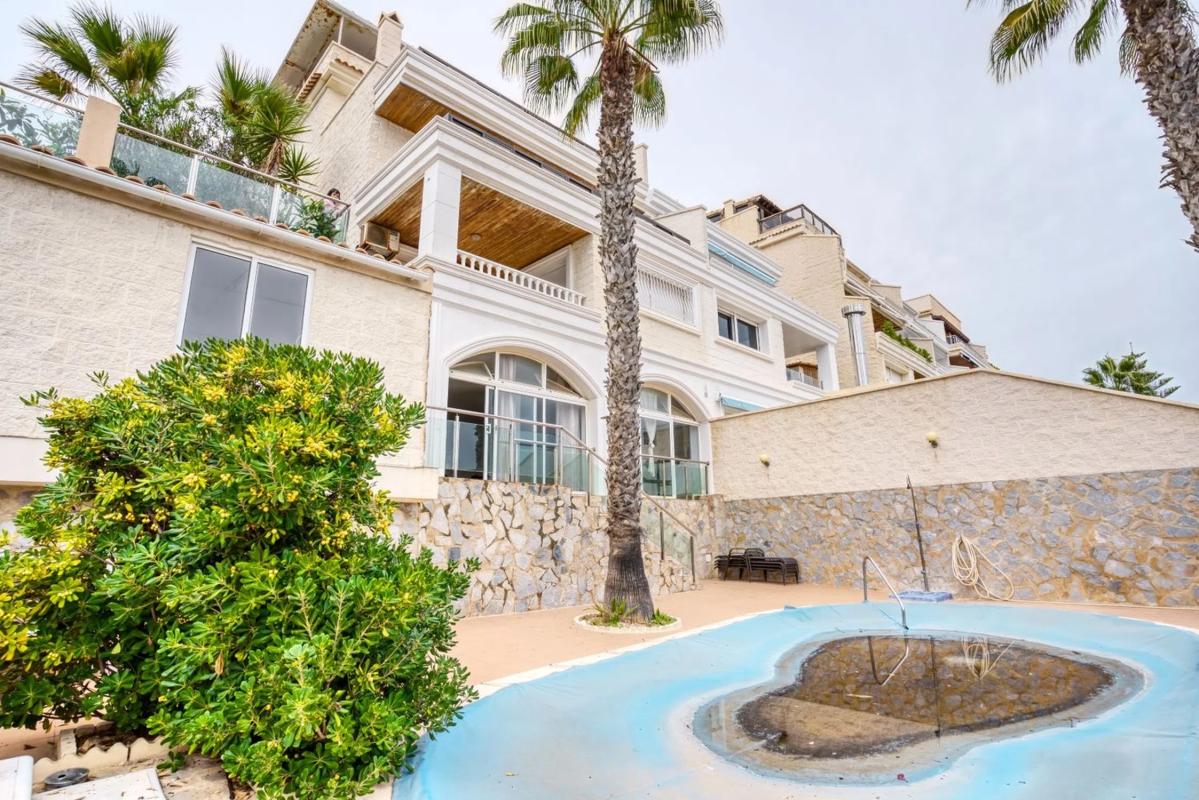Properties for sale and rent in Spain photo 2