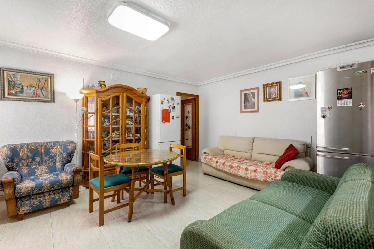 Properties for sale and rent in Spain photo 2