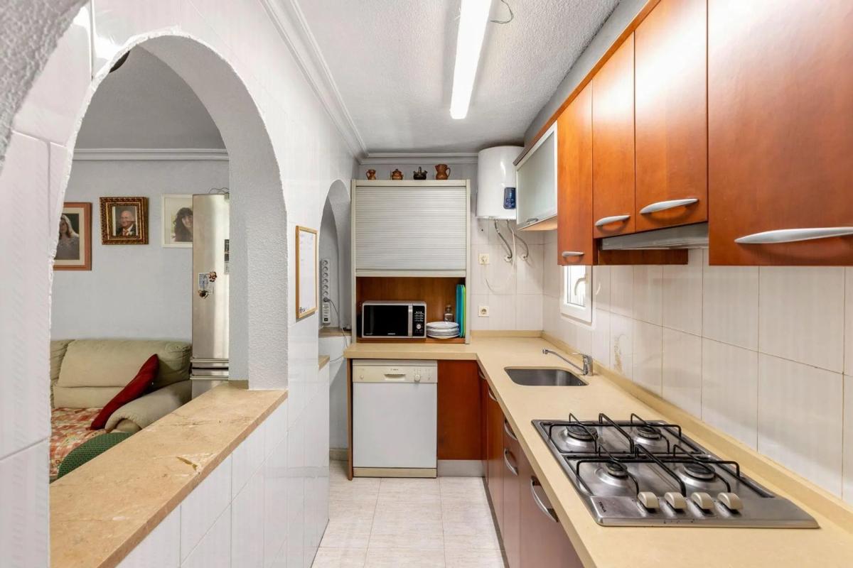 Properties for sale and rent in Spain photo 3
