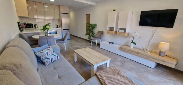 Piso en venta en  Barrio Centro - Muelle Pesquero, Torrevieja photo 1