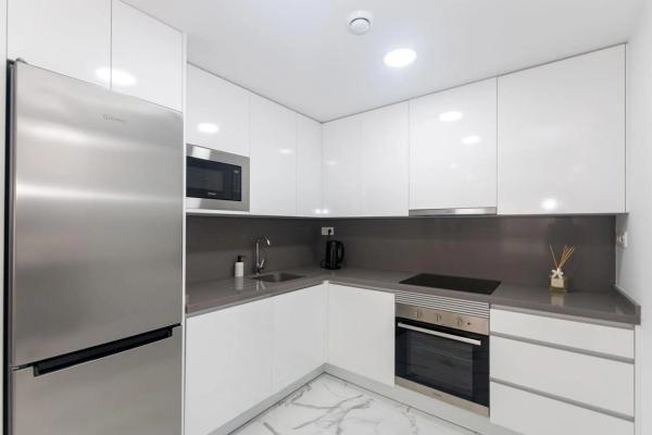 Продажа квартиры на Calle Ramón Gallud, 129, Торревьеха
 photo 3