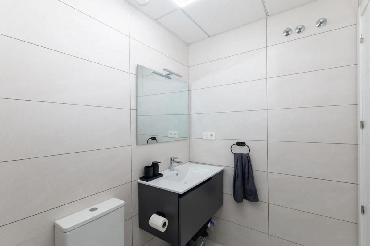 Venta de piso en Calle Ramón Gallud, 129, Torrevieja
 photo 5