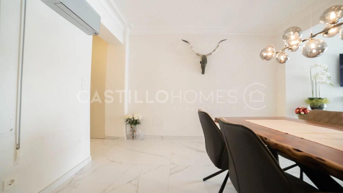 Sale of apartment in Calle Maria Parodi, 1, Torrevieja
photo 3