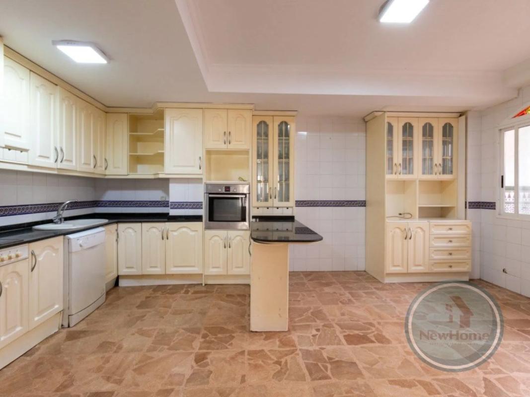 Venta de piso en Barrio Centro - Muelle Pesquero, Torrevieja
photo 1