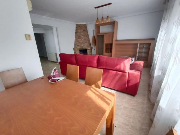 Casa independiente en calle Campoamor s/n photo 1
