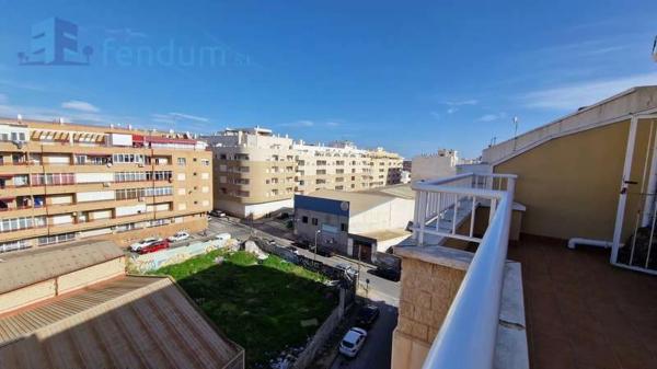 Пентхаус на продажу в  Barrio El Molino, Торревьеха photo 1