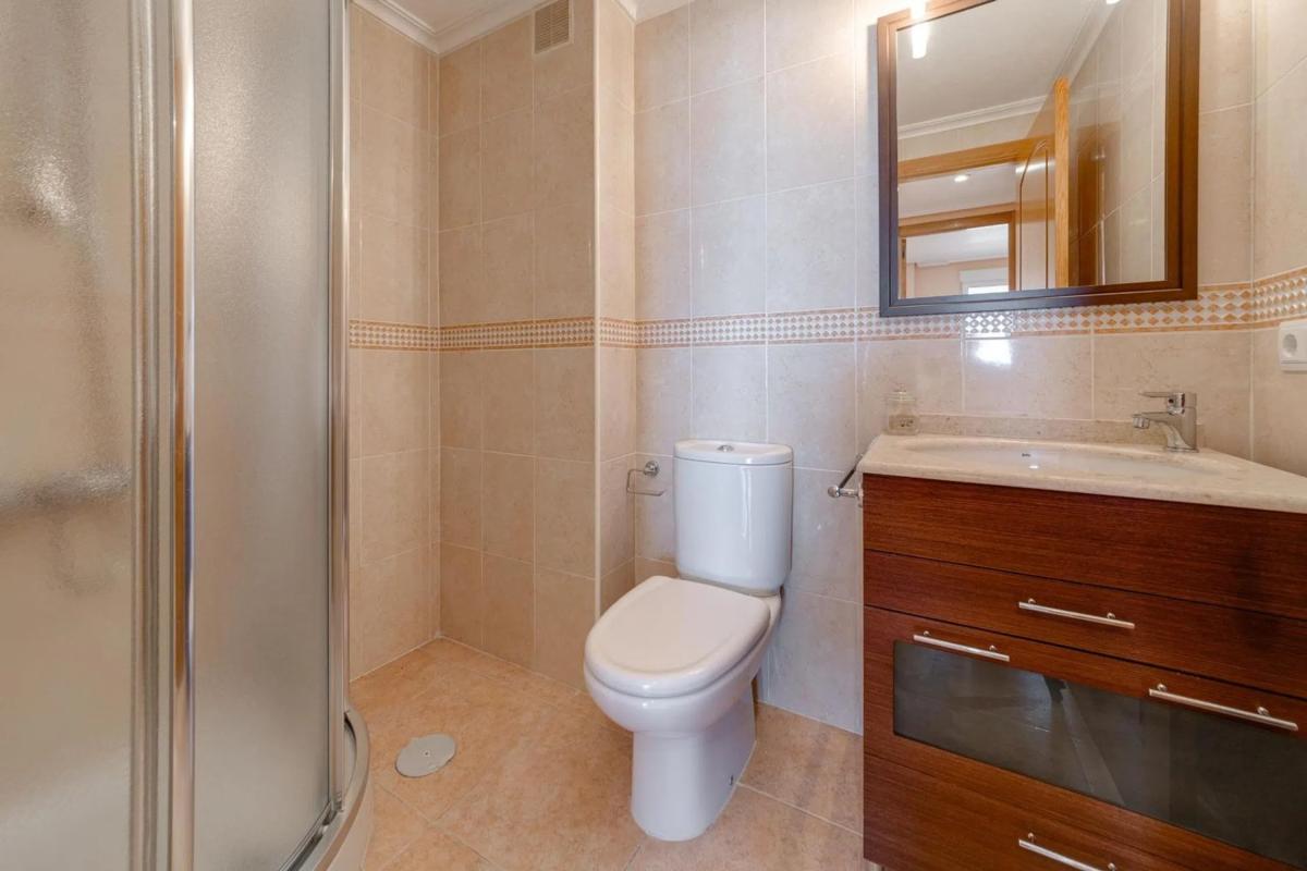 Sale of apartment in Barrio El Molino, Torrevieja
 photo 3