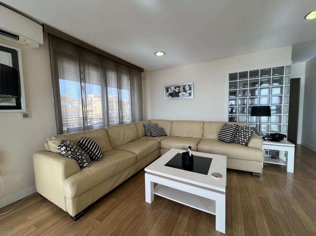 Продажа квартиры на Avenida De Don Juan de Austria, 10, Торревьеха
photo 2