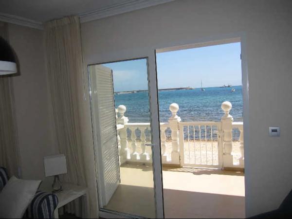Piso en venta en  Avenida de Desiderio Rodríguez, 21, Torrevieja photo 1
