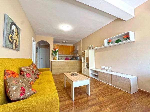 Chalet adosado en calle Segovia, 59 thumbnail 2