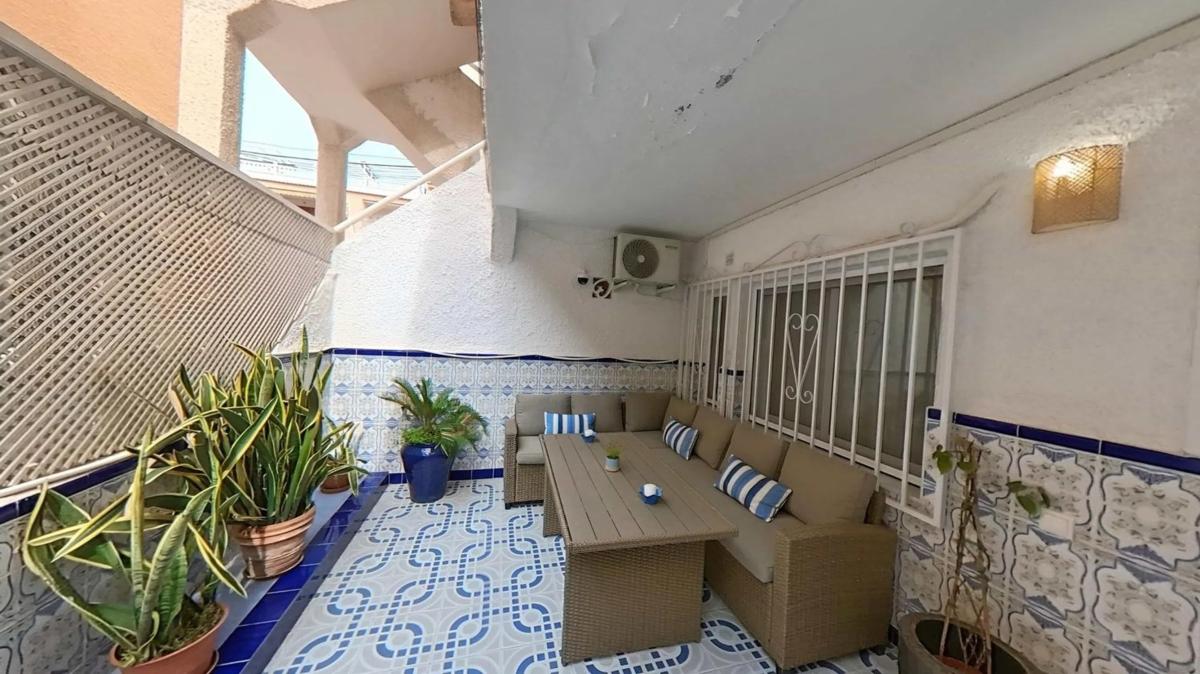 Properties for sale and rent in Spain photo 3