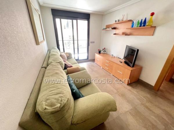 Piso en venta en  Avenida del Mediterráneo, Torrevieja photo 1