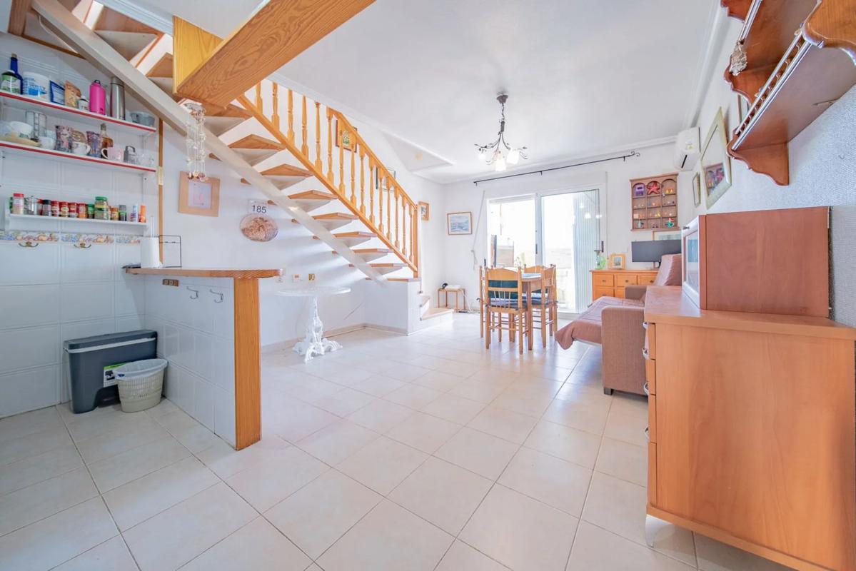 Properties for sale and rent in Spain photo 3