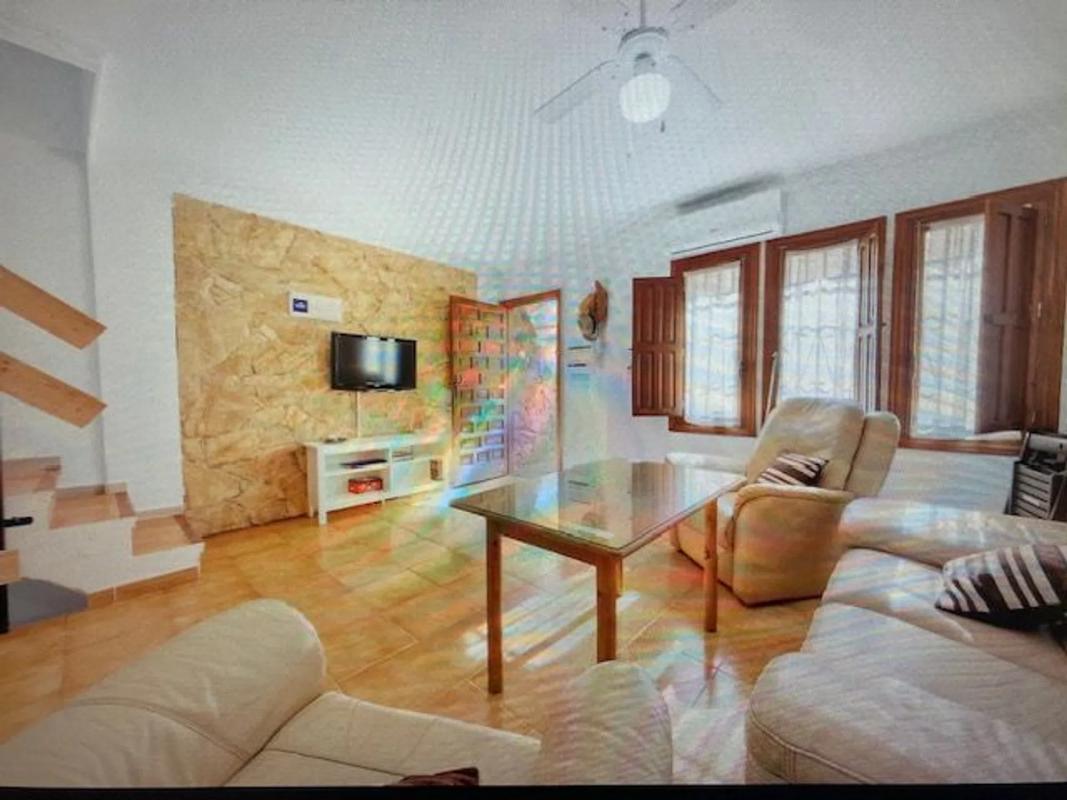 Недвижимость на продажу и в аренду в Испании photo 2