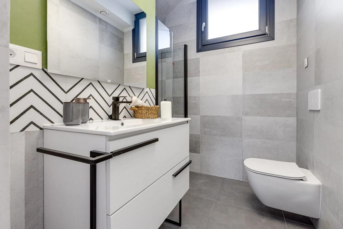 Properties for sale and rent in Spain photo 5