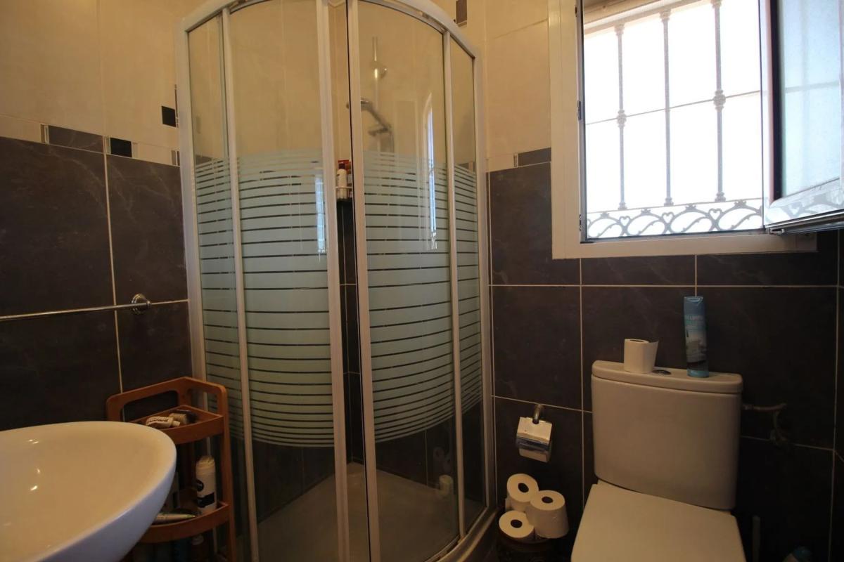 Propiedades en venta y alquiler en España photo 5