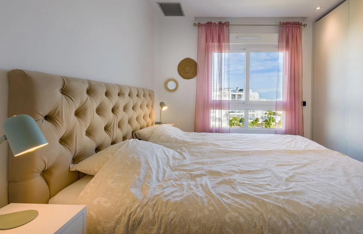 Venta de duplex en Avenida Espuña, Torrevieja photo 2