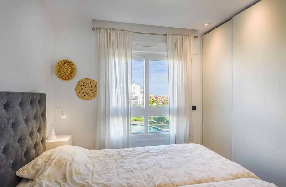 Venta de duplex en Avenida Espuña, Torrevieja photo 5