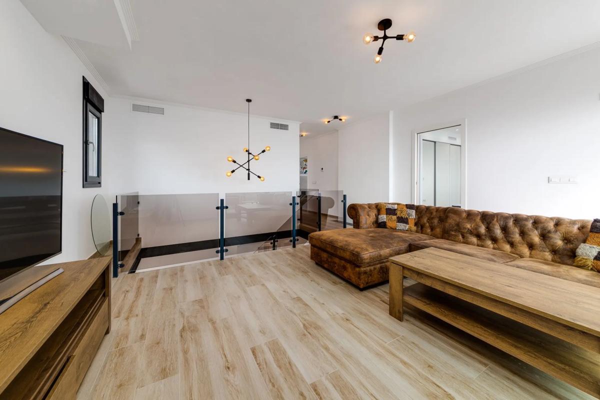 Properties for sale and rent in Spain photo 5