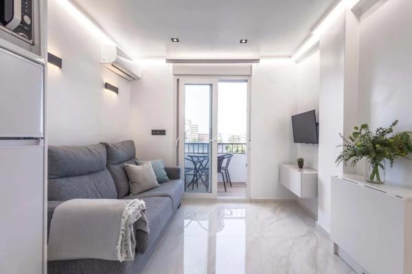 Piso en venta en Avenida de las Sirenas, Torrevieja photo 1