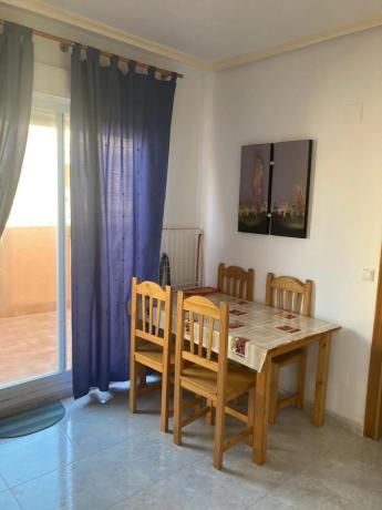 Penthouse for sale at  Avenida Doctor Mariano Ruiz Canovas, 18, Torrevieja photo 2