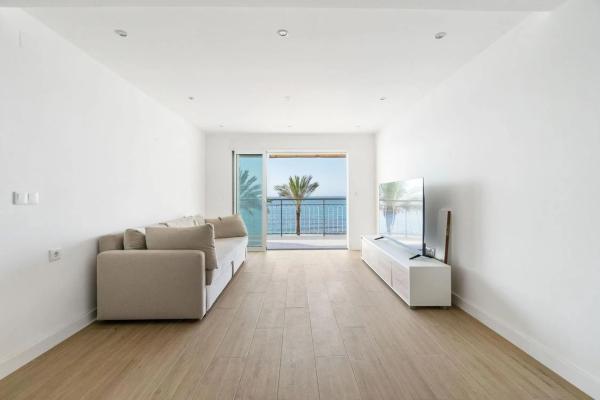 Venta de piso en Barrio Las Piscinas Naturales, Torrevieja
thumbnail 3