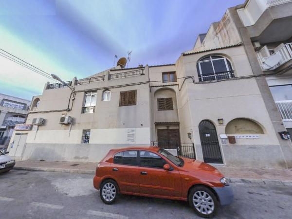 Квартира на продажу на  Avenida Diego Ramírez Pastor, Торревьеха photo