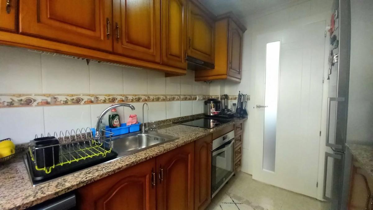 Продажа квартиры на Barrio Antonio Machado, Торревьеха
photo 5