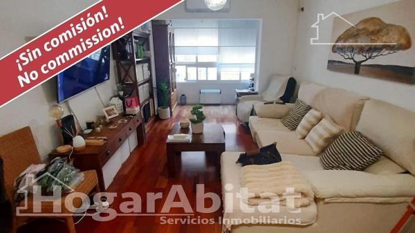 Venta de piso en Calle Ramón Gallud, Torrevieja
photo 1