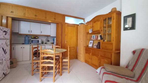 Sale of flat in Barrio Avenida Habaneras - Curva de Palangre, Torrevieja
 photo 2