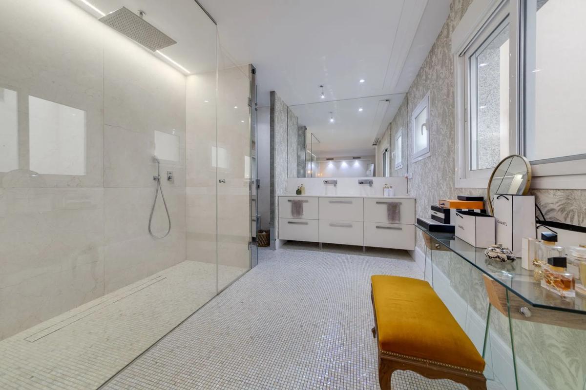 Venta de piso en Calle Caballero de Rodas, Torrevieja
photo 2