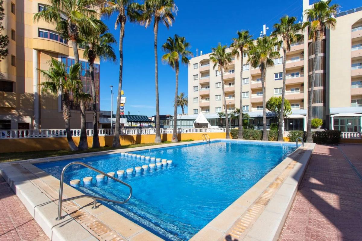 Продажа квартиры на Avenida de las Olas, Торревьеха
photo 2