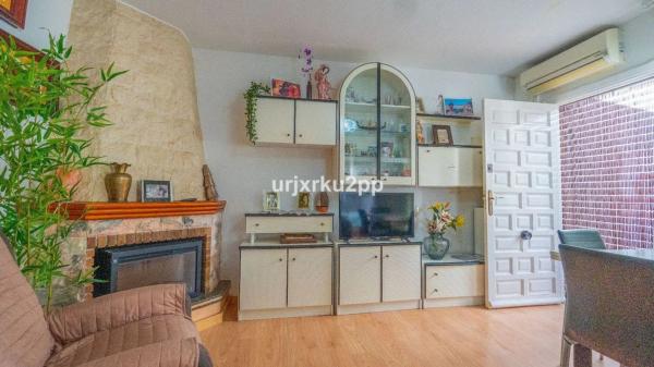 Chalet independiente en venta en  Barrio El Molino, Torrevieja photo 4