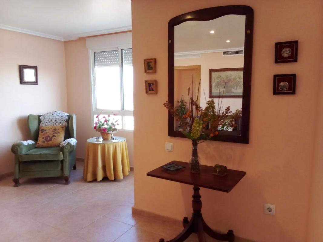 Sale of apartment in Calle Martínez Guirao, Torrevieja
photo 3