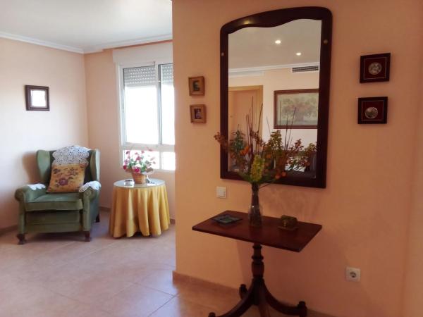 Piso en venta en  Calle Martínez Guirao, Torrevieja photo 3
