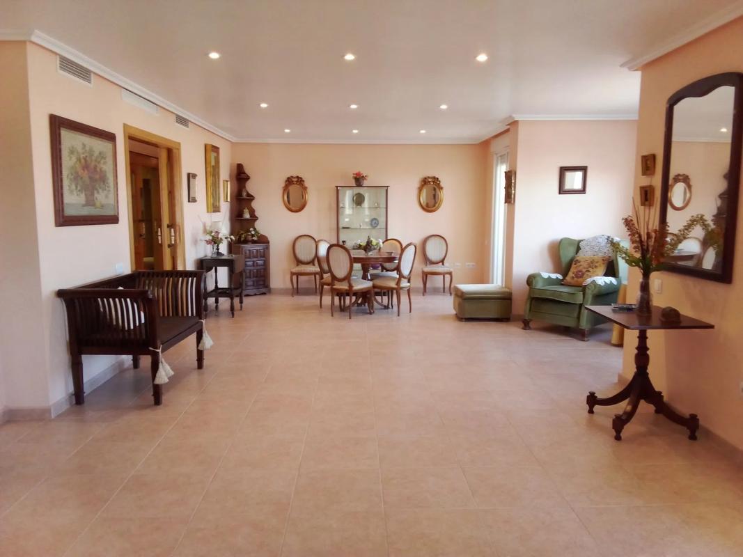 Sale of apartment in Calle Martínez Guirao, Torrevieja
photo 5