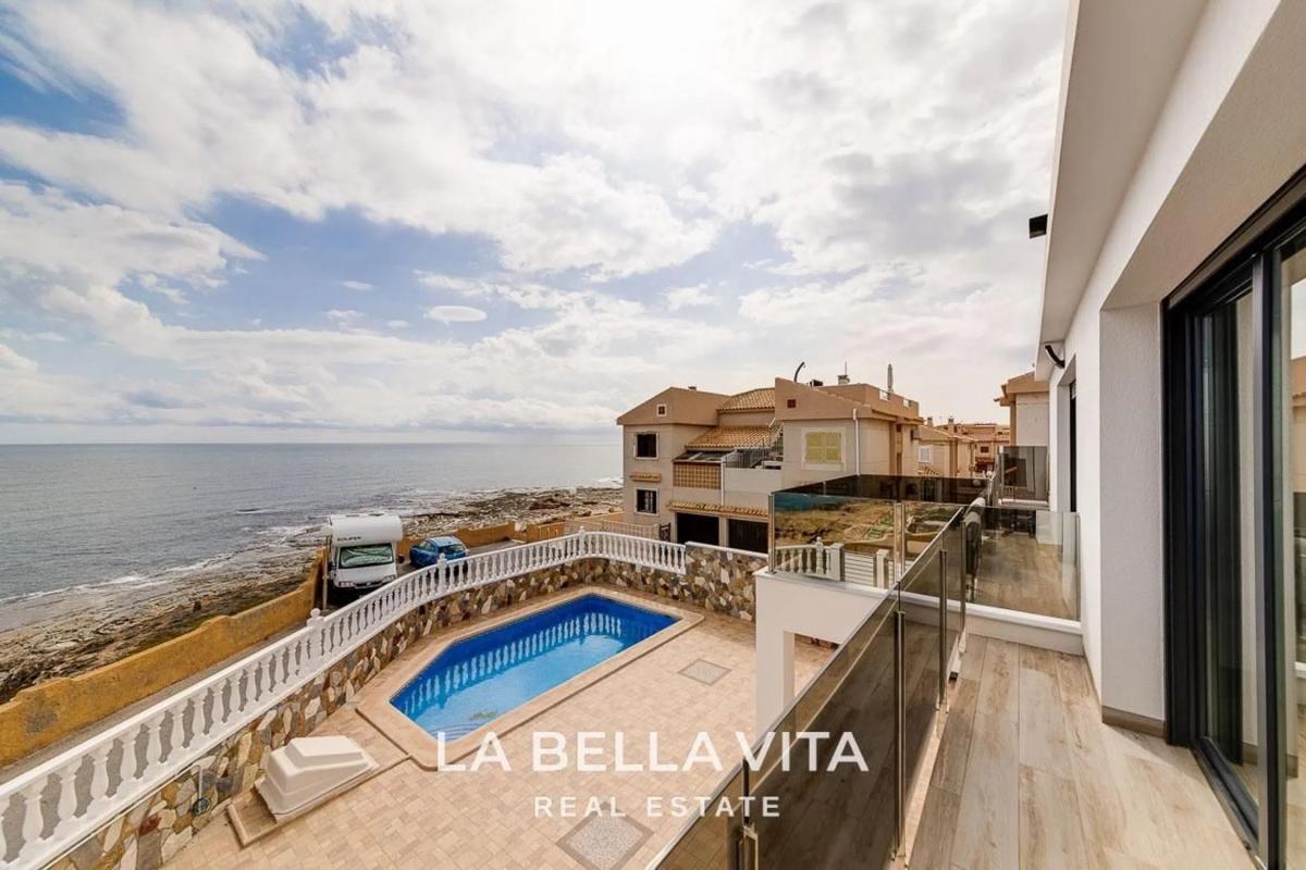 Properties for sale and rent in Spain photo 5
