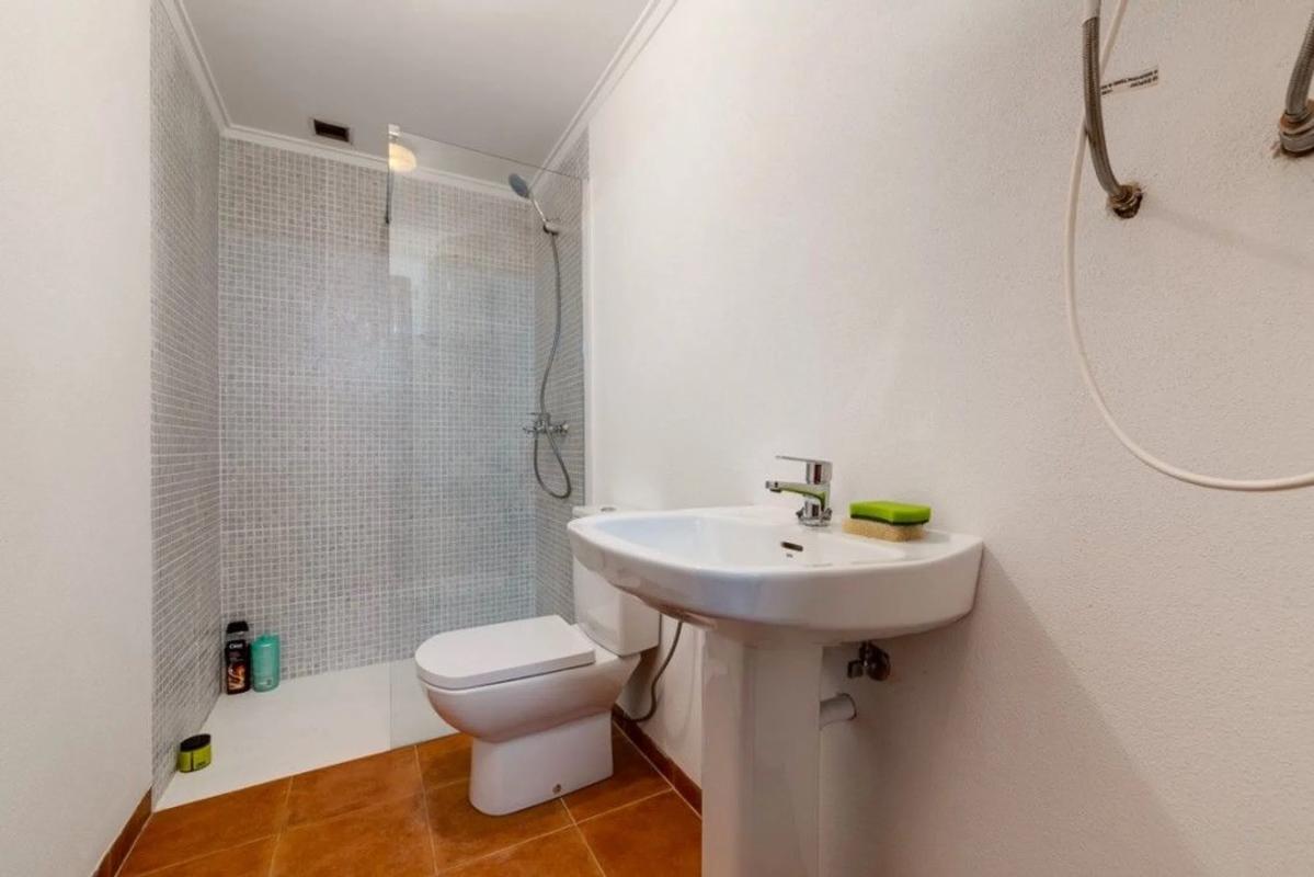 Properties for sale and rent in Spain photo 3