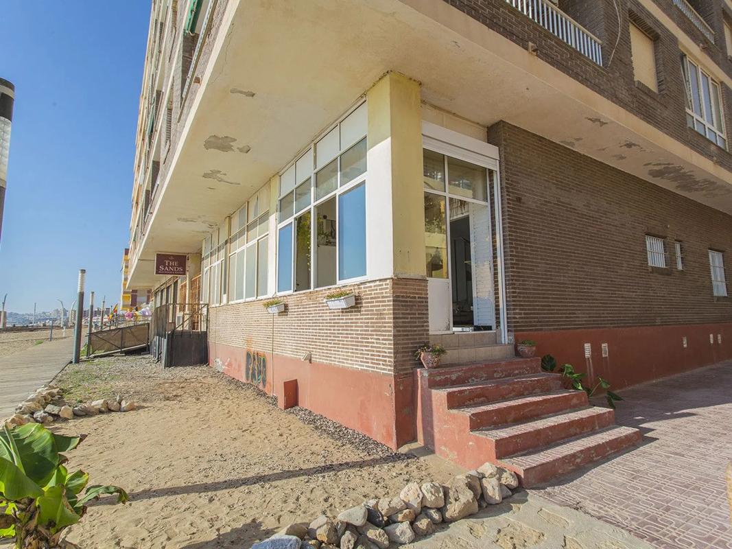 Venta de piso en Calle del Mar, Torrevieja
photo 1