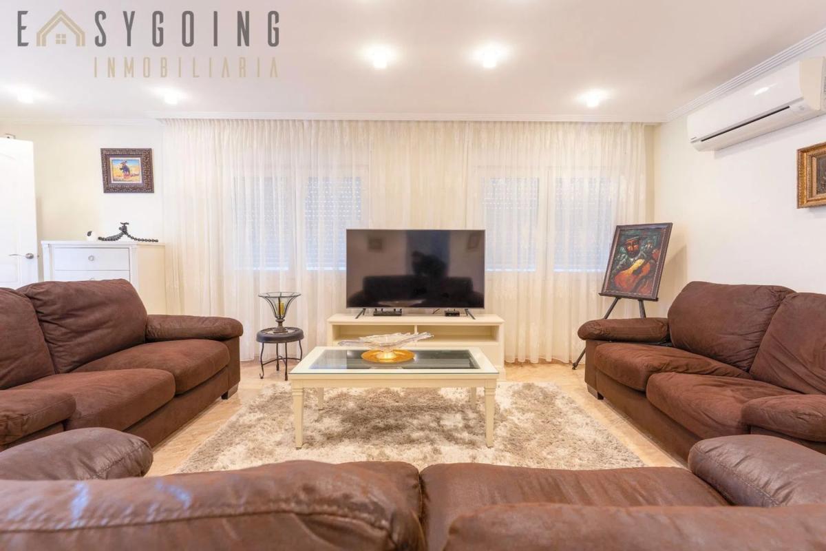 Properties for sale and rent in Spain photo 5