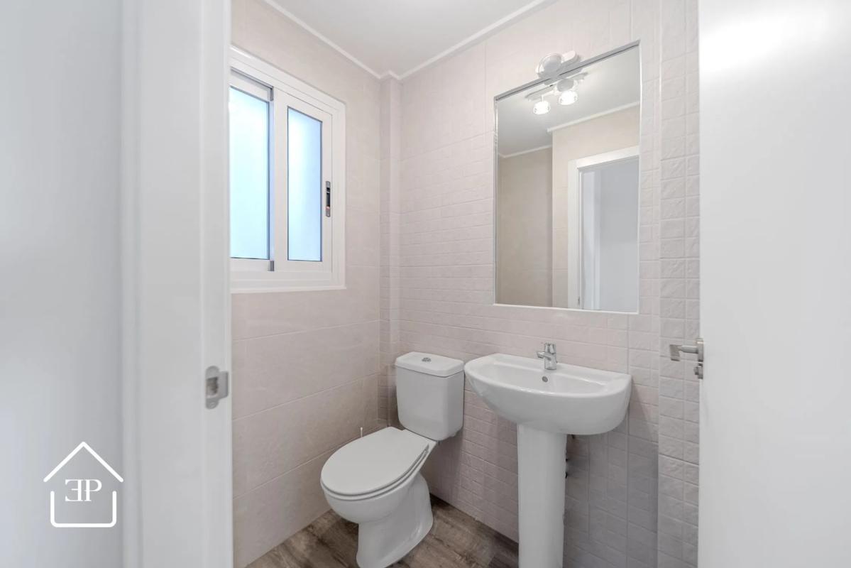Properties for sale and rent in Spain photo 3