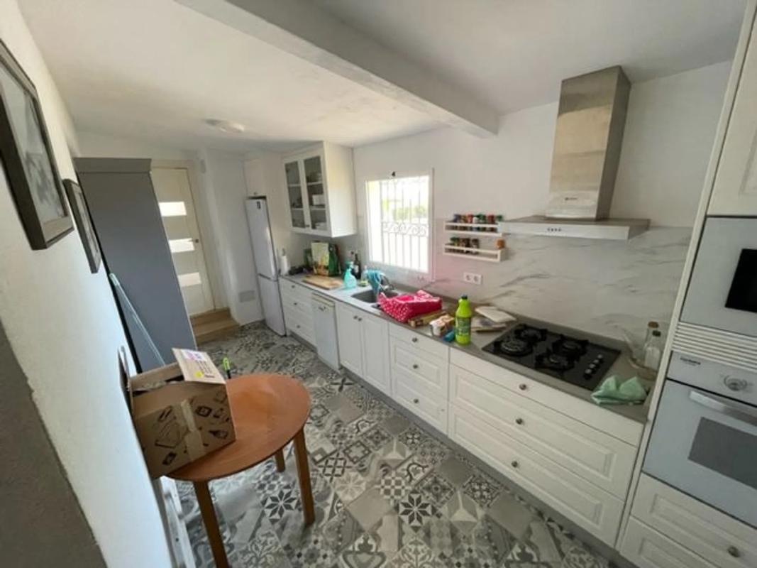 Properties for sale and rent in Spain photo 5