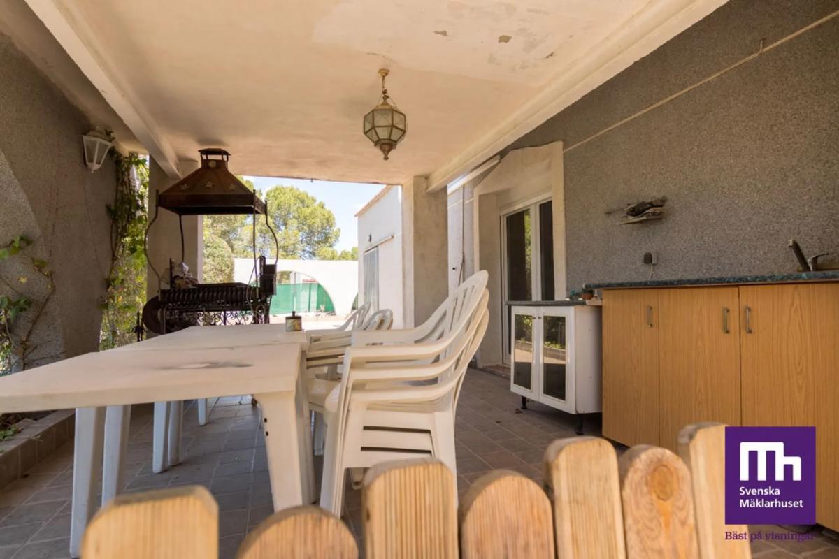Properties for sale and rent in Spain photo 4