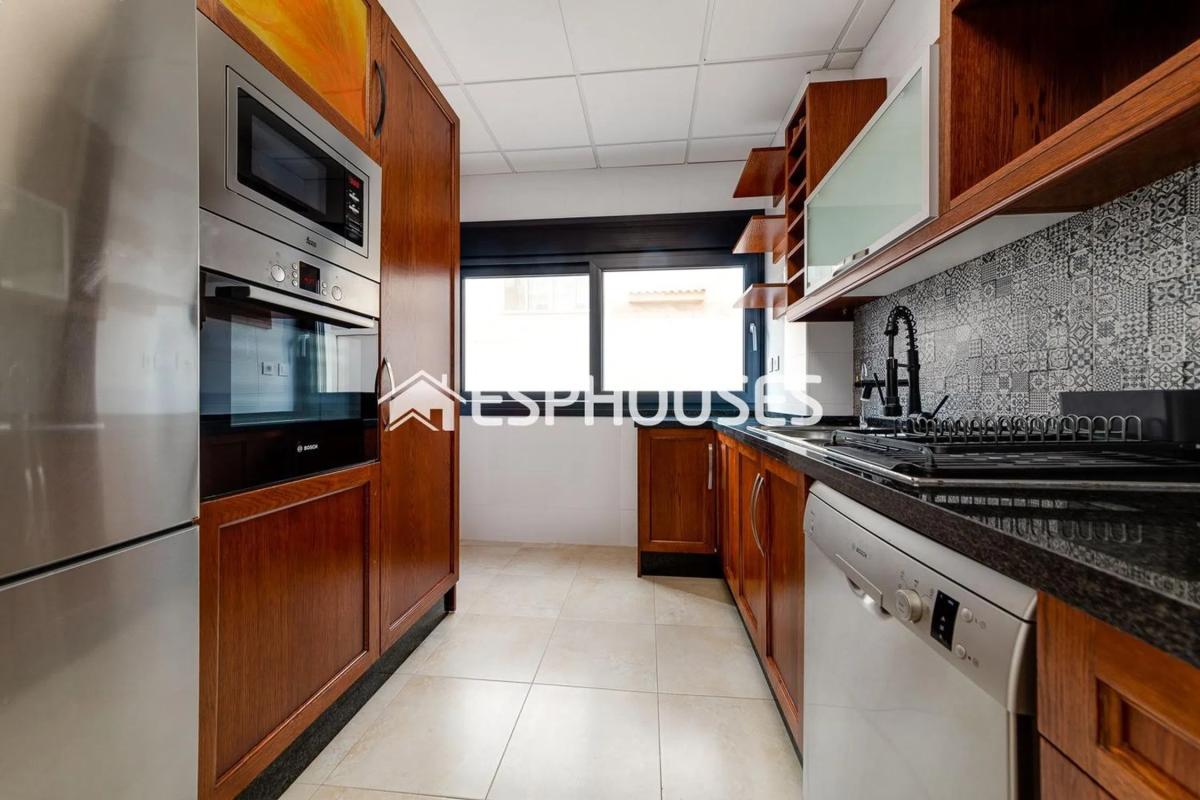 Sprzedaż niezależnego domku jednorodzinnego w Barrio Miramar - Torre del Moro, Torrevieja photo 5