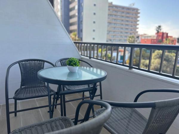 Piso en venta en Avenida de las Sirenas, 9, Torrevieja photo 1